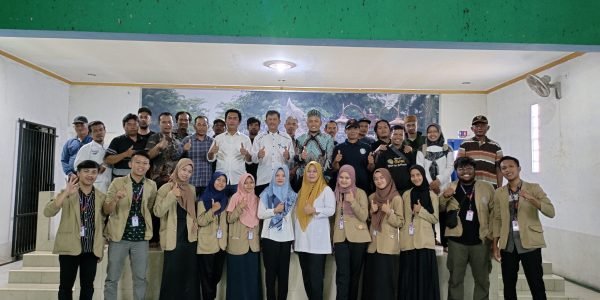 module:1facing:0; ?hw-remosaic: 0; ?touch: (0.4319445, 0.4319445); ?modeInfo: ; ?sceneMode: LLHDR; ?cct_value: 0; ?AI_Scene: (-1, -1); ?aec_lux: 0.0; ?hist255: 0.0; ?hist252~255: 0.0; ?hist0~15: 0.0; ?module:1facing:0;
hw-remosaic: 0;
touch: (0.4319445, 0.4319445);
modeInfo: ;
sceneMode: LLHDR;
cct_value: 0;
AI_Scene: (-1, -1);
aec_lux: 0.0;
hist255: 0.0;
hist252~255: 0.0;
hist0~15: 0.0;